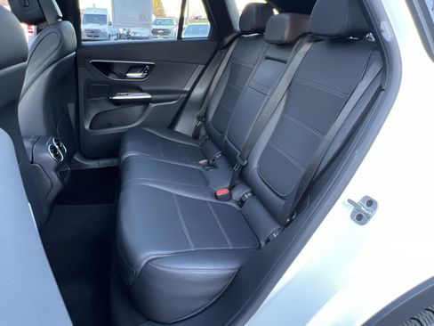 Certified 2024 Mercedes-Benz GLC 300 4MATIC image 23