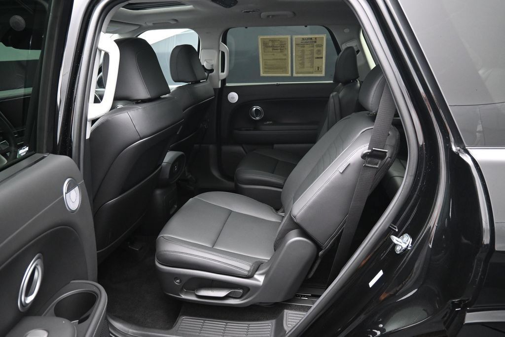 Used 2026 Hyundai Palisade Limited AWD/4WD image 30