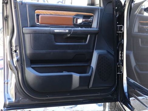 Used 2014 RAM 2500 Longhorn image 29