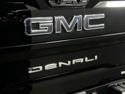Used 2024 GMC Sierra 3500 Denali Ultimate image 26