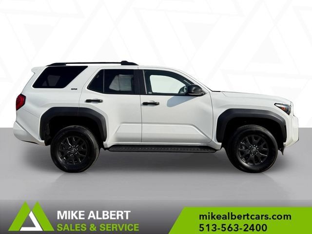 Used 2025 Toyota 4Runner SR5 AWD/4WD image 3