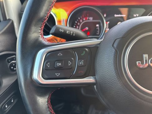 Certified 2021 Jeep Wrangler Unlimited Rubicon w/ Dual Top Group image 10