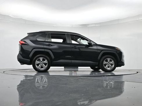 Used 2023 Toyota RAV4 XLE AWD/4WD image 34