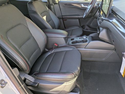 New 2026 Ford Escape ST-Line w/ Tech Pack #1 image 29