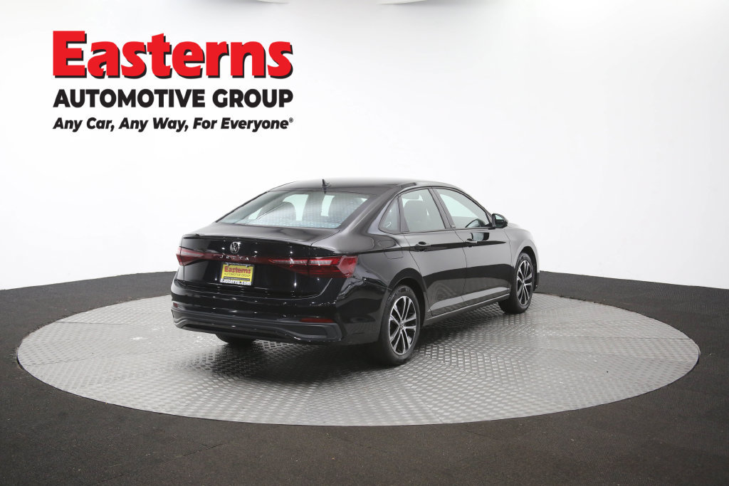 Used 2025 Volkswagen Jetta Sport FWD image 42