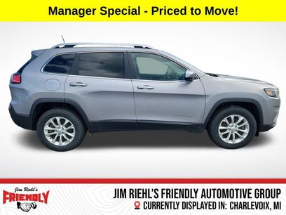 Used 2019 Jeep Cherokee Latitude w/ Popular Appearance Group