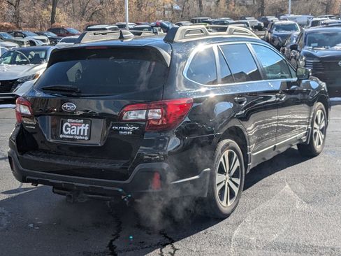 Used 2019 Subaru Outback 3.6R Limited w/ Popular Package #2 image 3