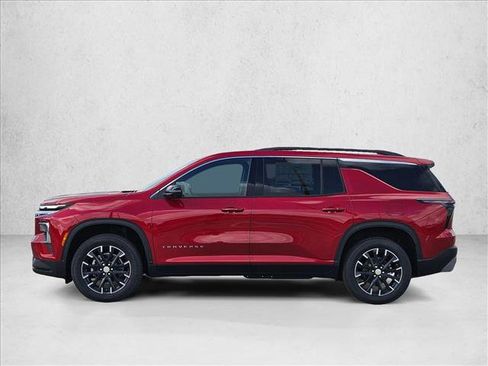 New 2026 Chevrolet Traverse LT w/ Sun and Wheel Package FWD image 5