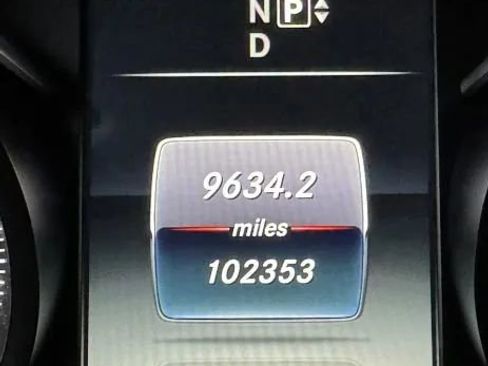 Used 2015 Mercedes-Benz C 300 C 300 4MATIC Sedan 4D image 18