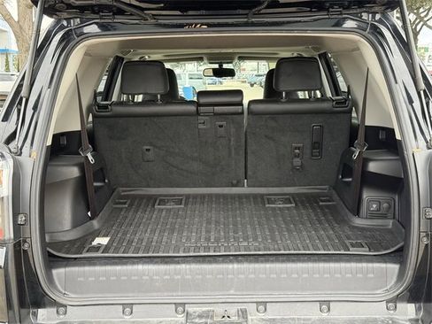 Used 2018 Toyota 4Runner Limited image 34