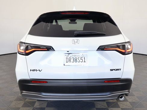 Used 2026 Honda HR-V Sport image 5