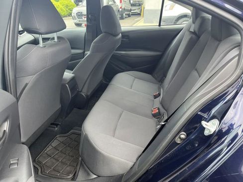 Used 2022 Toyota Corolla LE image 23