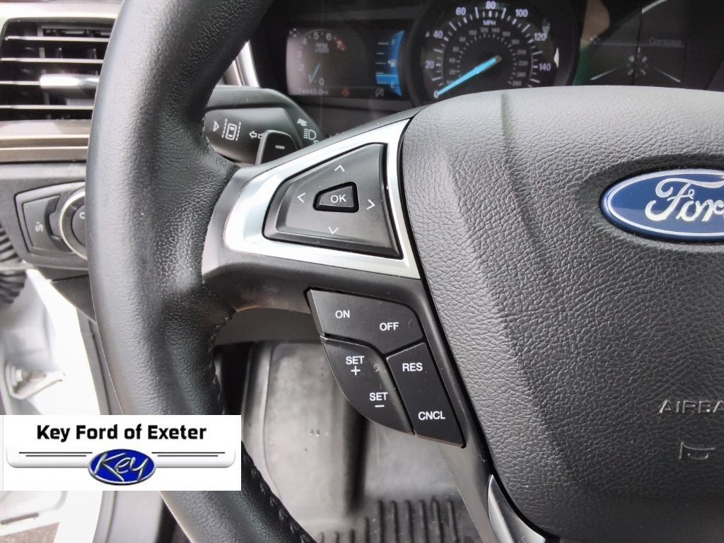 Used 2019 Ford Fusion SEL FWD image 30