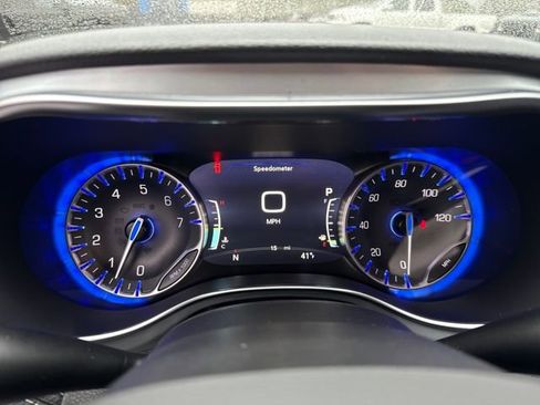 New 2026 Chrysler Pacifica Limited image 20