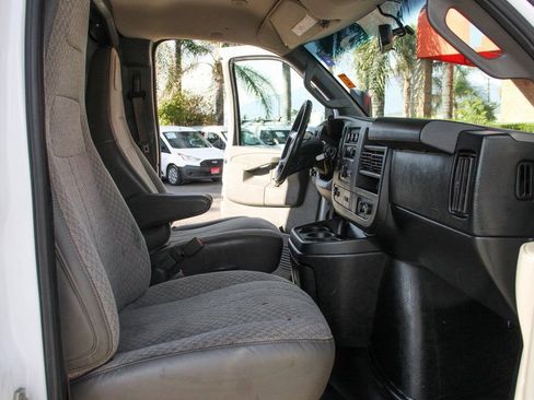 Used 2019 Chevrolet Express 3500 w/ Power Convenience Package image 29