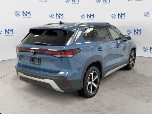 New 2026 Volkswagen Tiguan SE image 4