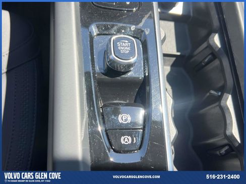 Used 2026 Volvo XC60 B5 Plus w/ Protection Package Premier AWD/4WD image 30