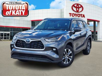 Certified 2023 Toyota Highlander Platinum