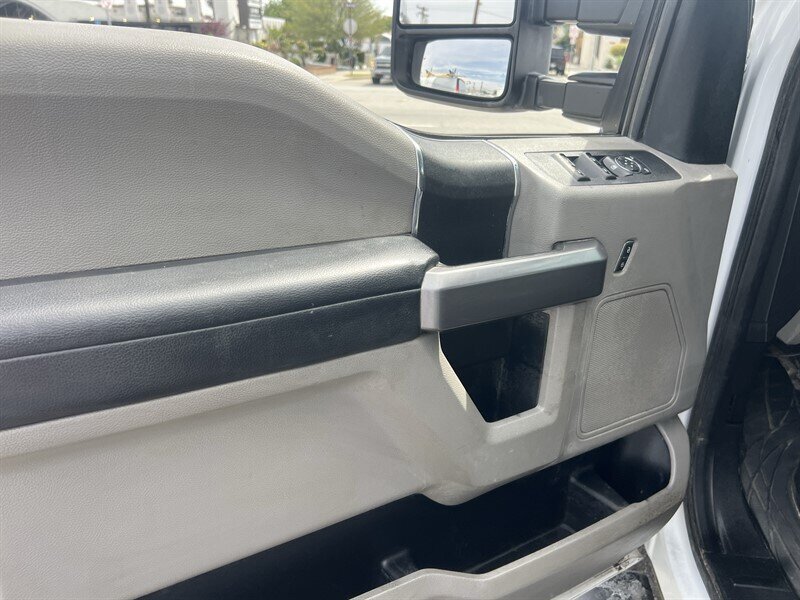 Used 2021 Ford F550 4x4 Crew Cab Super Duty image 15