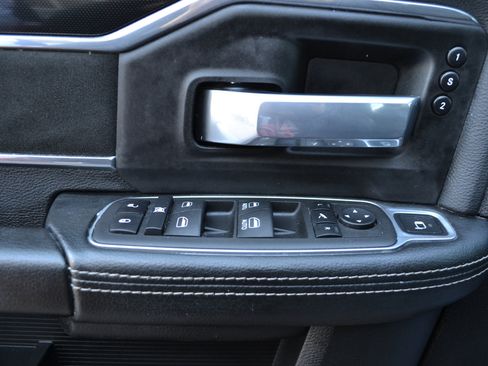 Used 2022 RAM 2500 Laramie image 9