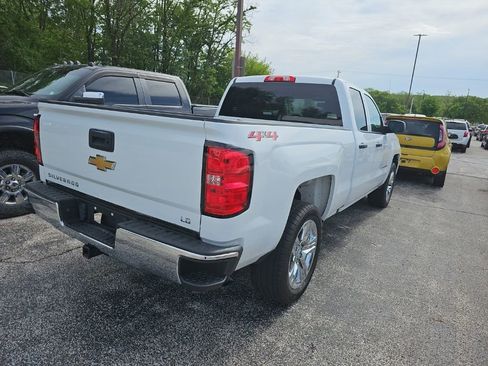 Used 2019 Chevrolet Silverado 1500 Custom w/ Custom Convenience Package AWD/4WD image 9