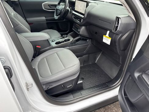 New 2025 Ford Bronco Sport Badlands image 13