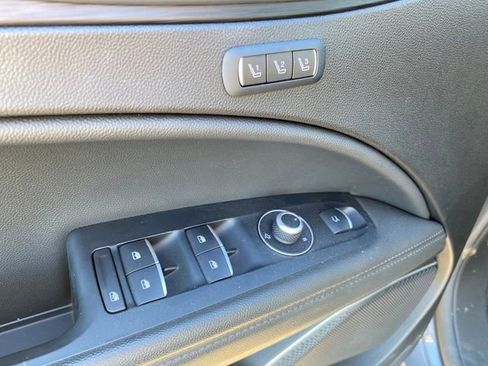 Used 2018 Alfa Romeo Stelvio Base w/ Convenience Package image 17