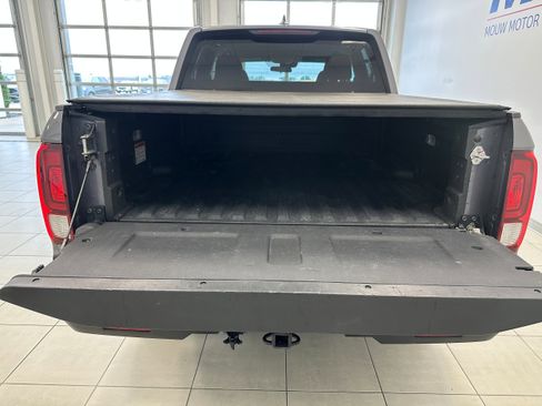 Used 2020 Honda Ridgeline Sport image 7