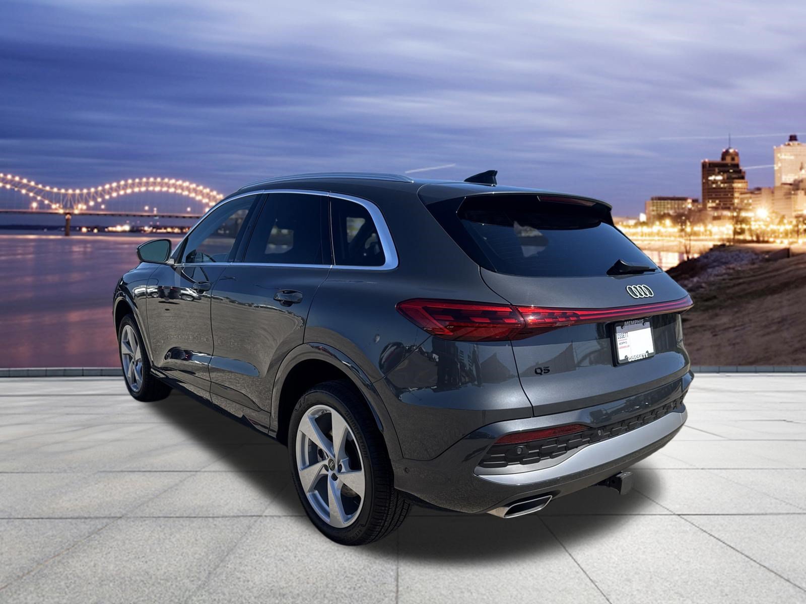 Certified 2025 Audi Q5 Premium Plus AWD/4WD image 3