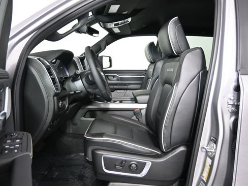 Used 2026 RAM 1500 Laramie w/ Night Edition AWD/4WD image 21