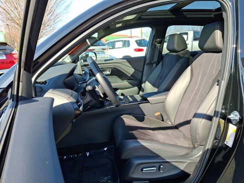 Certified 2025 Acura ADX A-Spec image 13