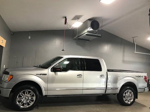 Used 2010 Ford F150 Platinum image 6
