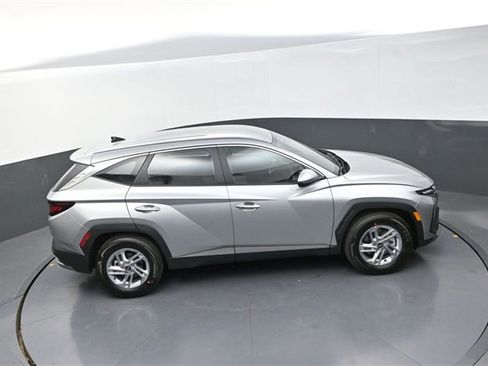 New 2026 Hyundai Tucson SE image 28
