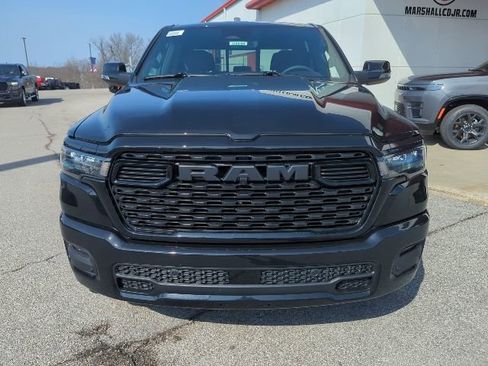 New 2026 RAM 1500 4x4 Crew Cab image 3