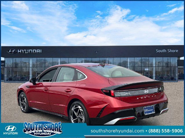 Certified 2026 Hyundai Sonata SEL AWD/4WD image 8