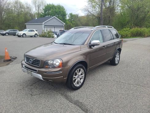 Used 2013 Volvo XC90 3.2 AWD/4WD image 4