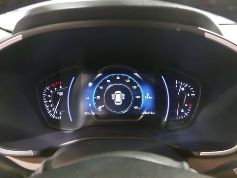 Used 2020 Hyundai Santa Fe Limited AWD/4WD image 19