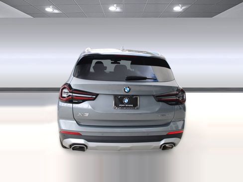 Used 2023 BMW X3 sDrive30i w/ Premium Package image 10