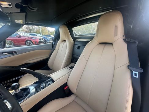 Used 2024 MAZDA MX-5 Miata RF Grand Touring w/ Weather Package image 9