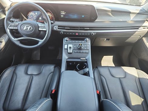Used 2024 Hyundai Palisade Limited AWD/4WD image 9