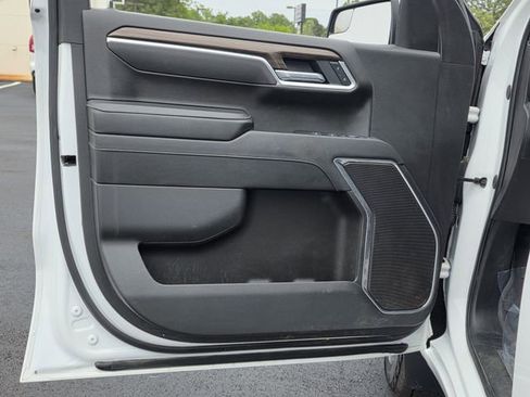 Used 2025 Chevrolet Silverado 1500 LT w/ Z71 Off-Road Package image 14