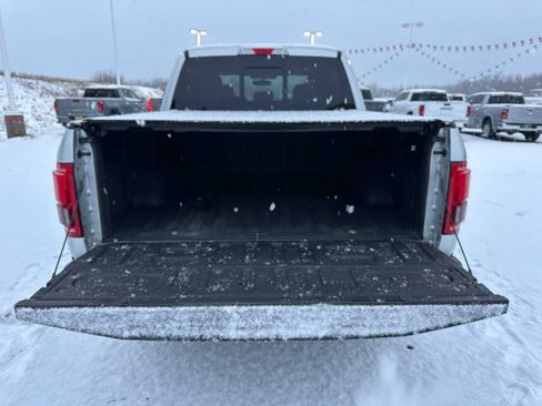 Used 2017 Ford F150 Lariat image 14