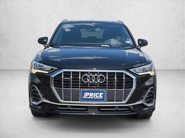Used 2024 Audi Q3 2.0T Premium Plus AWD/4WD image 2