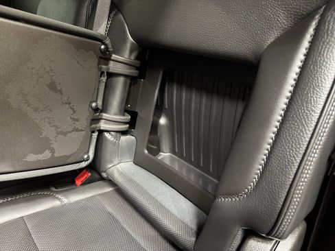 Used 2024 GMC Sierra 1500 Denali w/ Denali Reserve Package image 16