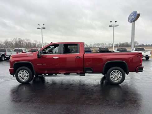 Used 2022 Chevrolet Silverado 3500 High Country w/ Z71 Off-Road Package image 5