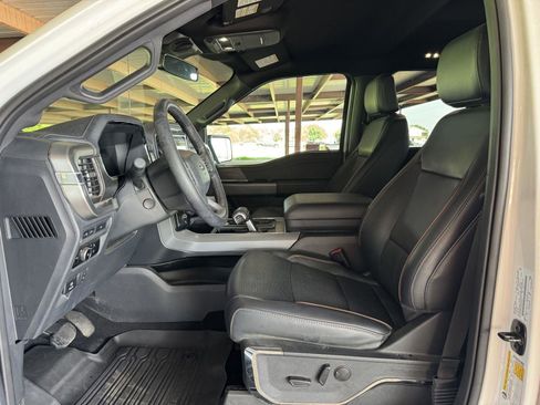 Used 2024 Ford F150 Lariat w/ Tow/Haul Package AWD/4WD image 29