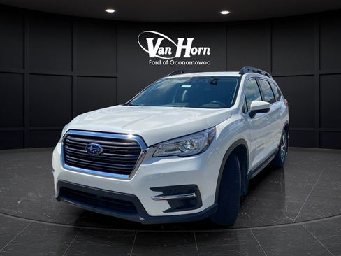 Used 2022 Subaru Ascent Premium w/ Convenience Package AWD/4WD image 3