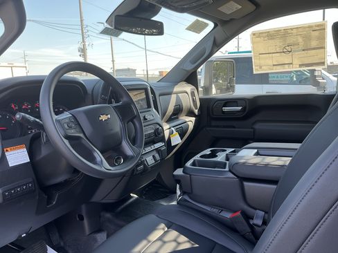 New 2025 Chevrolet Silverado 3500 W/T w/ WT Convenience Package AWD/4WD image 13