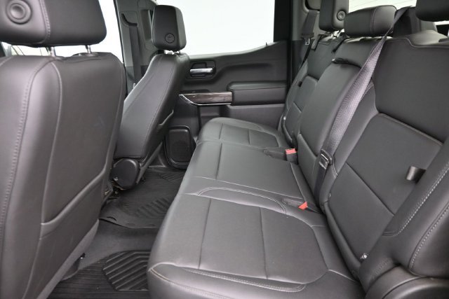 Used 2020 Chevrolet Silverado 1500 LTZ AWD/4WD image 18