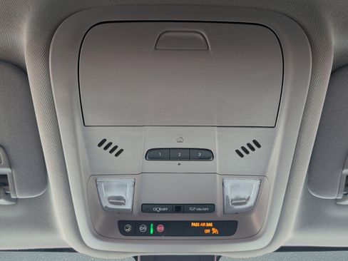 Used 2023 GMC Terrain AT4 w/ Infotainment Package II AWD/4WD image 19